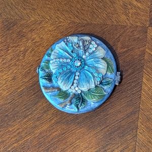 Compact Mirror regular and enlarge mirror